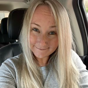 Meet your Posher, Jenny